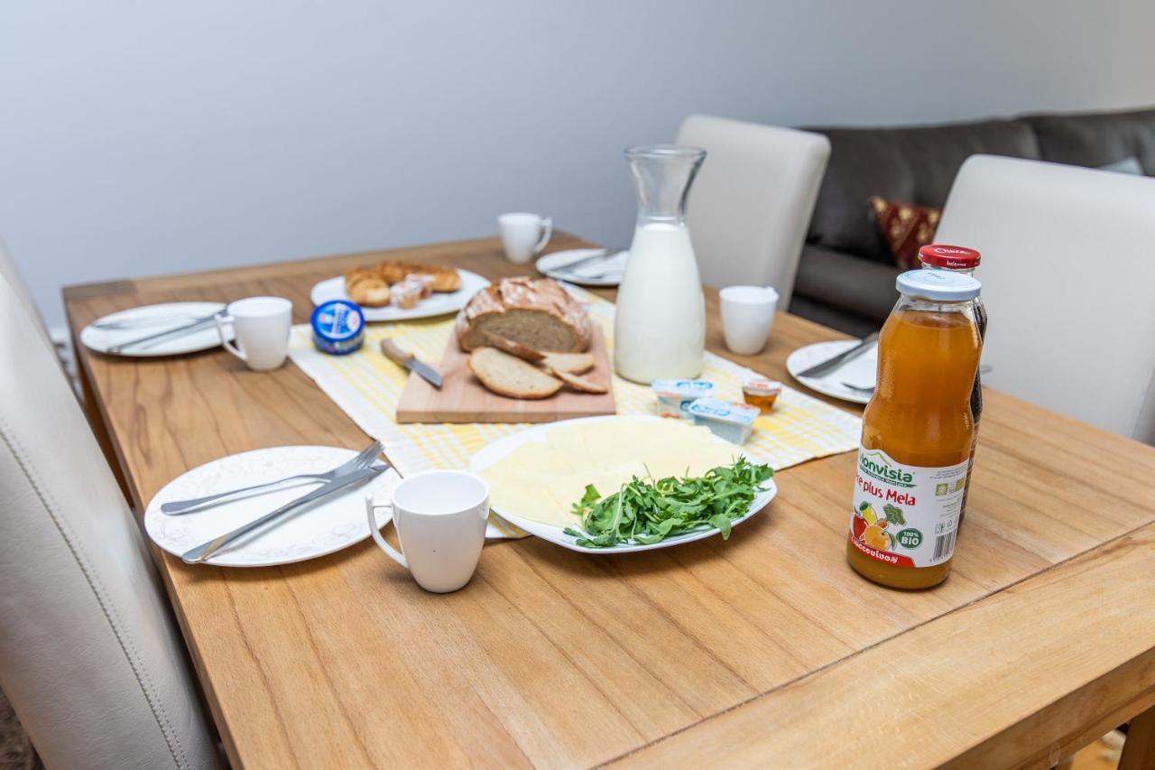 Modern 2Bdr Apartment In The Center- Free Parking サラエヴォ エクステリア 写真